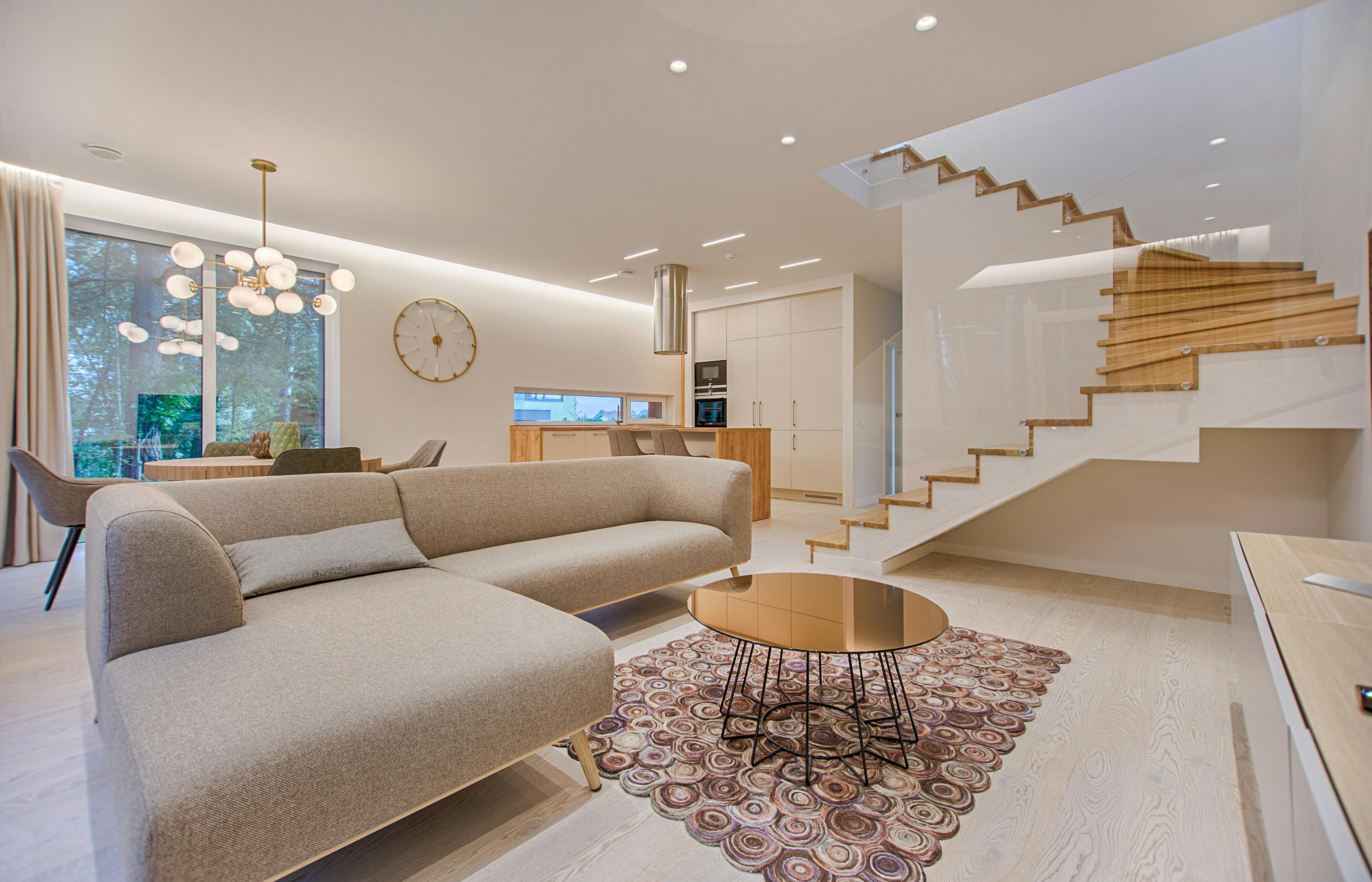 Cozy Airbnb-style room
